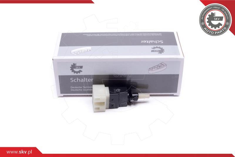 Esen SKV 38SKV813 - Brake Light Switch / Clutch www.autospares.lv