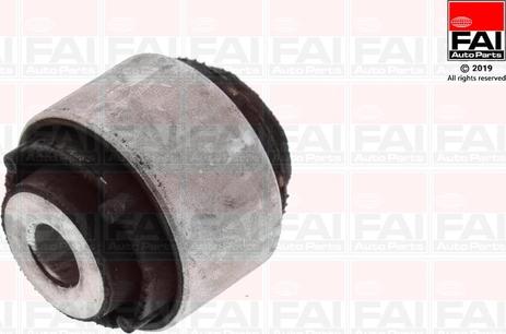 FAI AutoParts SS9895 - Piekare, Šķērssvira www.autospares.lv