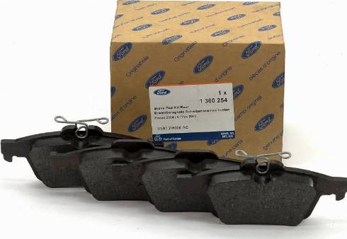 FORD 1360254 - Brake Pad Set, disc brake www.autospares.lv