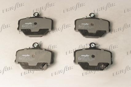 Frigair PD06.502 - Тормозные колодки, дисковые, комплект www.autospares.lv