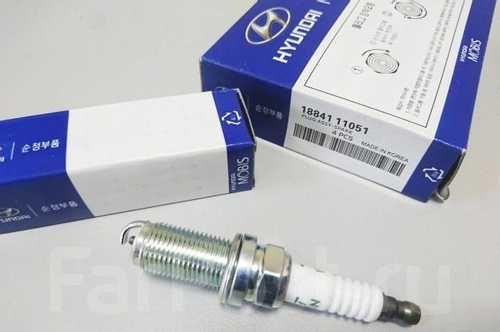 Hyundai 18841-11051 - Aizdedzes svece www.autospares.lv