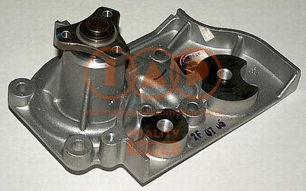 IAP QUALITY PARTS 150-21011 - Water Pump www.autospares.lv