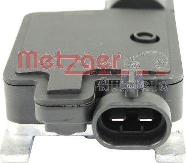 Metzger 0917038 - Vadības bloks, Elektroventilators (Motora dzesēšana) www.autospares.lv