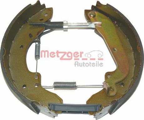 Metzger MG 383V - Bremžu loku komplekts autospares.lv