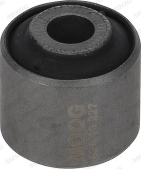 Moog TO-SB-15497 - Piekare, Šķērssvira www.autospares.lv