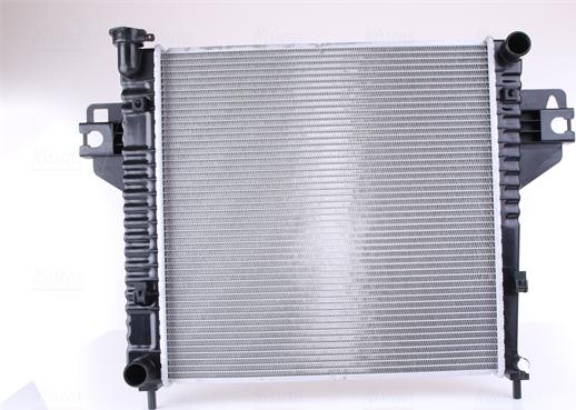 Nissens 69212 - Radiators, Motora dzesēšanas sistēma www.autospares.lv