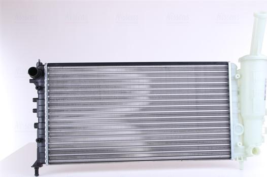 Nissens 61881 - Radiators, Motora dzesēšanas sistēma www.autospares.lv