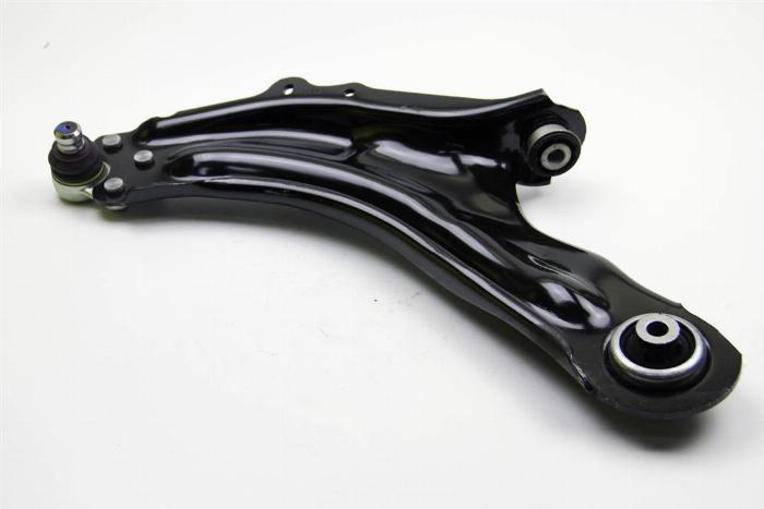 RENAULT 8200586561* - Track Control Arm www.autospares.lv