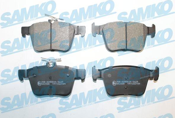 Samko 5SP2104 - Тормозные колодки, дисковые, комплект www.autospares.lv