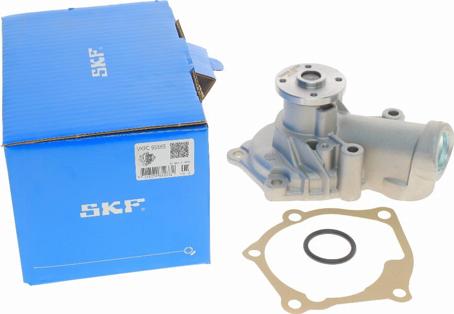 SKF VKPC 95865 - Ūdenssūknis autospares.lv