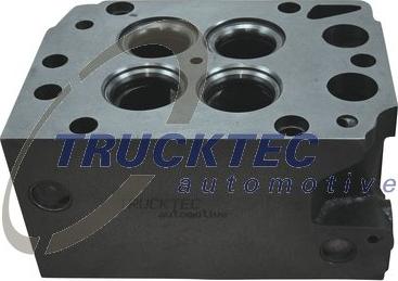 Trucktec Automotive 05.10.027 - Cilindru galva www.autospares.lv