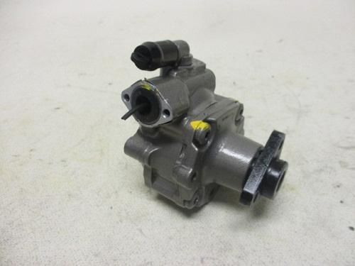 URW 32-71553 - Hydraulic Pump, steering system www.autospares.lv