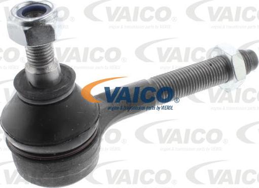 VAICO V46-0110 - Stūres šķērsstiepņa uzgalis autospares.lv