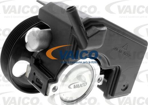 VAICO V42-0361 - Hydraulic Pump, steering system www.autospares.lv