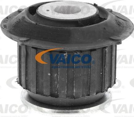 VAICO V10-1113 - Piekare, Pārnesumkārba www.autospares.lv