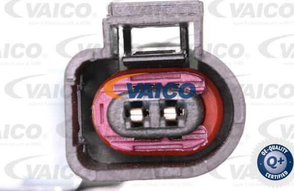 VAICO V10-8300 - Brake Pad Set, disc brake www.autospares.lv