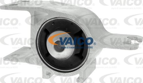 VAICO V30-2751 - Piekare, Šķērssvira www.autospares.lv