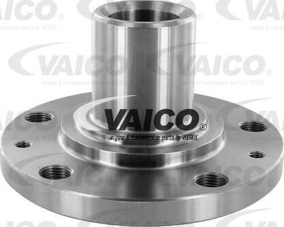 VAICO V24-0461 - Wheel Hub www.autospares.lv