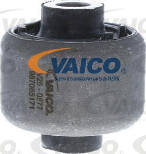 VAICO V25-0877 - Сайлентблок, рычаг подвески колеса www.autospares.lv