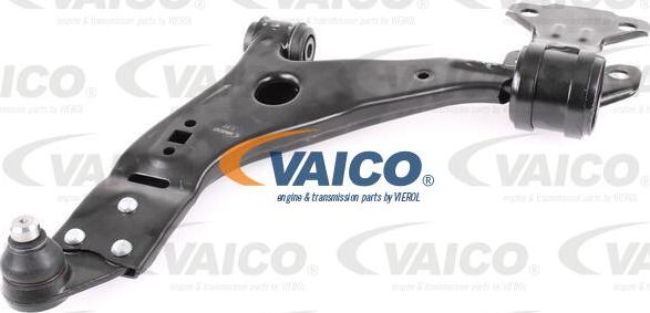 VAICO V25-1110 - Рычаг подвески колеса www.autospares.lv