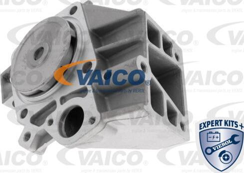 VAICO V22-50018 - Ūdenssūknis www.autospares.lv