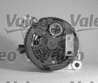 Valeo 437515 - Ģenerators www.autospares.lv