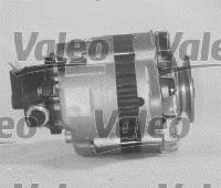 Valeo 437120 - Генератор www.autospares.lv