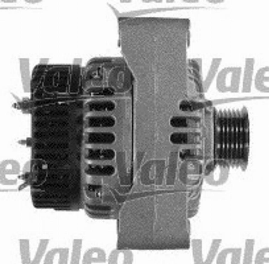 Valeo 437713 - Генератор www.autospares.lv