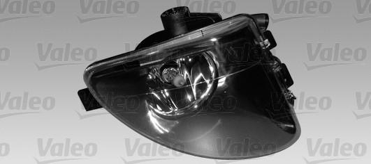 Valeo 044369 - Miglas lukturis www.autospares.lv