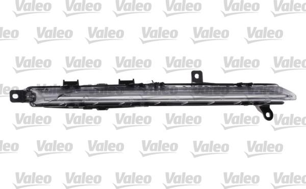 Valeo 047724 - Pagrieziena signāla lukturis www.autospares.lv