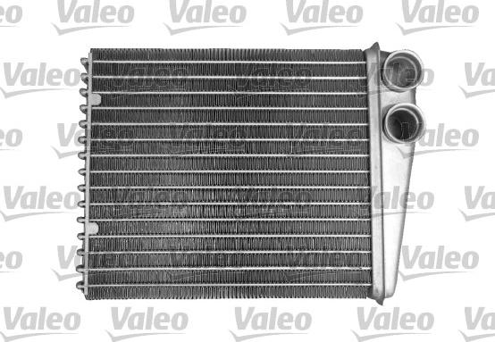 Valeo 812382 - Radiators, Motora dzesēšanas sistēma www.autospares.lv