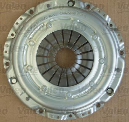 Valeo 826665 - Комплект сцепления www.autospares.lv