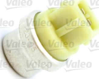 Valeo 820833 - Termoslēdzis, Radiatora ventilators autospares.lv