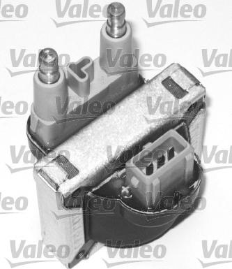 Valeo 245115 - Aizdedzes spole www.autospares.lv