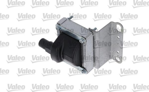 Valeo 245776 - Aizdedzes spole www.autospares.lv