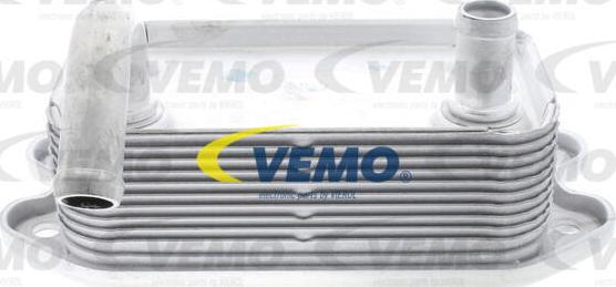 Vemo V95-60-0008 - Eļļas radiators, Motoreļļa www.autospares.lv