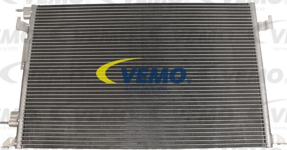 Vemo V40-62-0011 - Kondensators, Gaisa kond. sistēma www.autospares.lv