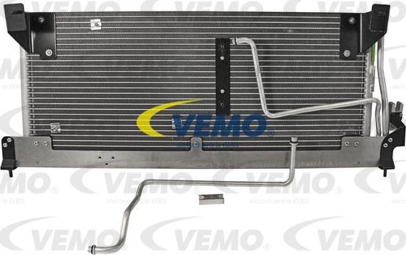 Vemo V40-62-0027 - Kondensators, Gaisa kond. sistēma www.autospares.lv