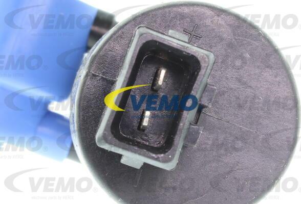 Vemo V40-08-0014 - Water Pump, window cleaning www.autospares.lv