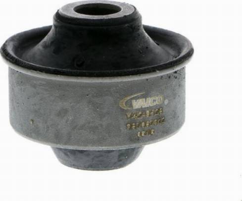 Vemo V42-9528 - Piekare, Šķērssvira www.autospares.lv