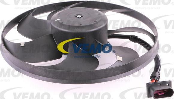 Vemo V15-01-1847 - Elektromotors, Dzes. sist. radiatora ventilators www.autospares.lv