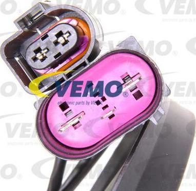 Vemo V15-01-1880 - Ventilators, Motora dzesēšanas sistēma www.autospares.lv