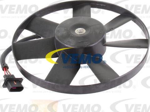 Vemo V15-01-1832-1 - Ventilators, Motora dzesēšanas sistēma www.autospares.lv