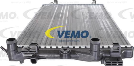 Vemo V10-60-0012 - Radiators, Motora dzesēšanas sistēma www.autospares.lv