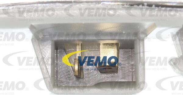 Vemo V10-84-0008 - Pagrieziena signāla lukturis www.autospares.lv