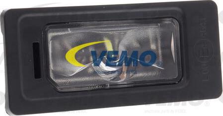 Vemo V10-84-0139 - Numurzīmes apgaismojuma lukturis www.autospares.lv