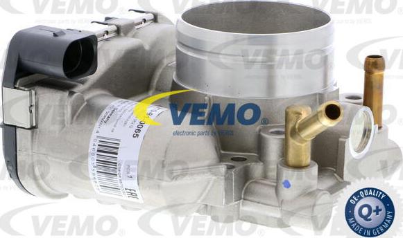 Vemo V10-81-0065 - Droseļvārsta pievada stiprinājums www.autospares.lv