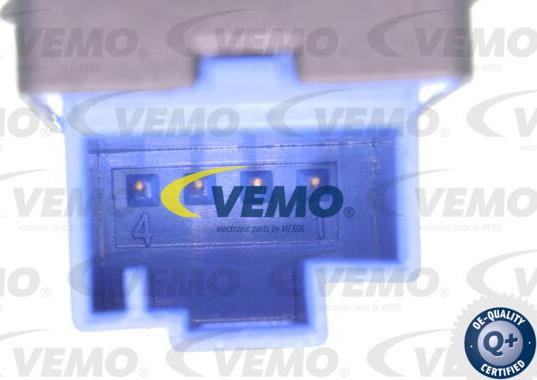 Vemo V10-73-0024 - Slēdzis, Durvju fiksators www.autospares.lv