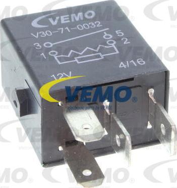 Vemo V30-71-0032 - Relejs, Degvielas sūknis autospares.lv