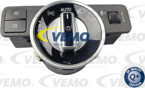 Vemo V30-73-0351 - Slēdzis, Priekšējās gaismas www.autospares.lv